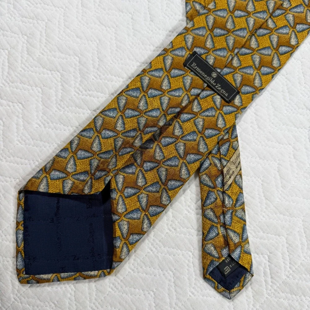 Ermenegildo Zegna 100% Silk Tie Geometric Pattern Mustard Blue Made in Italy Men